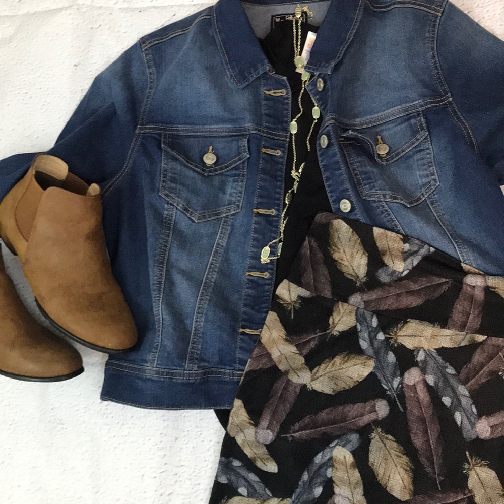 Cassie XS- Lularoe